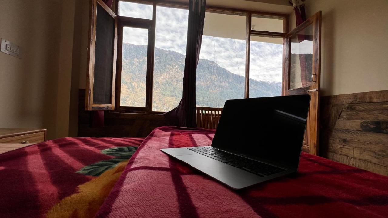 Yolo Backpackers - Manali Hostel Екстериор снимка