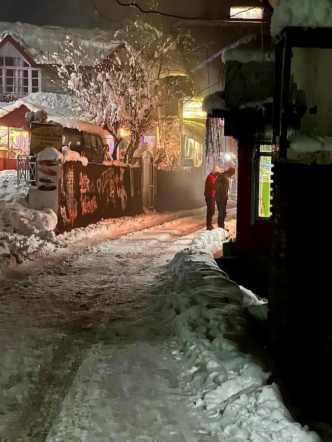 Yolo Backpackers - Manali Hostel Екстериор снимка