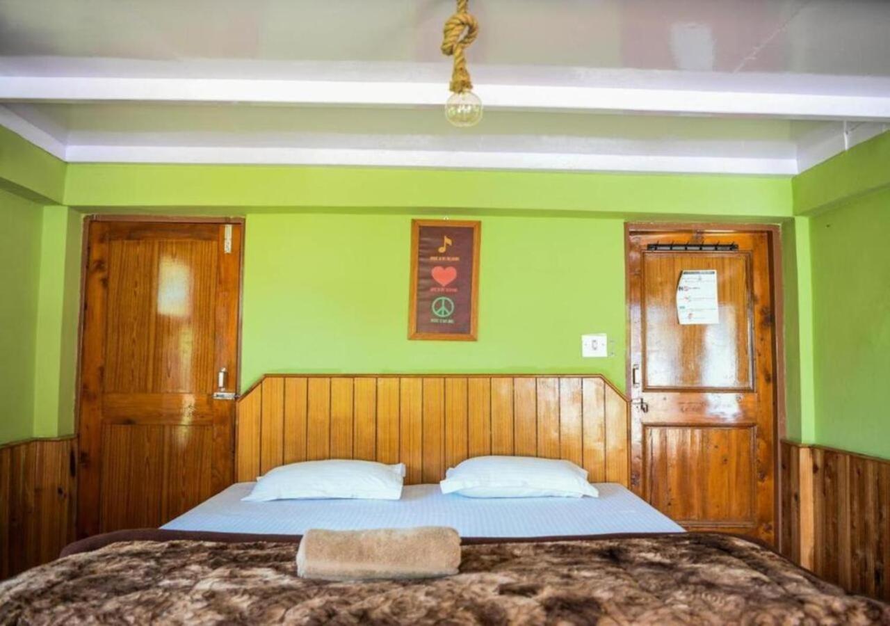Yolo Backpackers - Manali Hostel Екстериор снимка